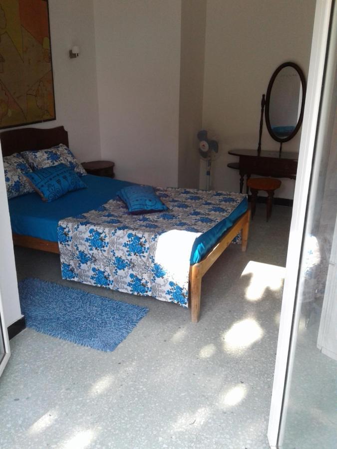 Duplex Pied Dans L'Eau Avec Magnifique Vue Sur Mer Monastir Buitenkant foto