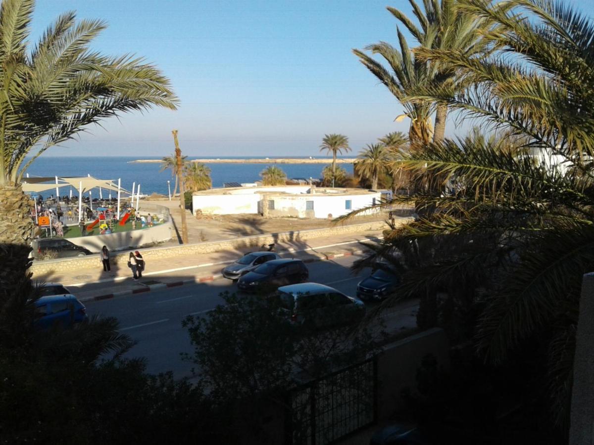 Duplex Pied Dans L'Eau Avec Magnifique Vue Sur Mer Monastir Buitenkant foto