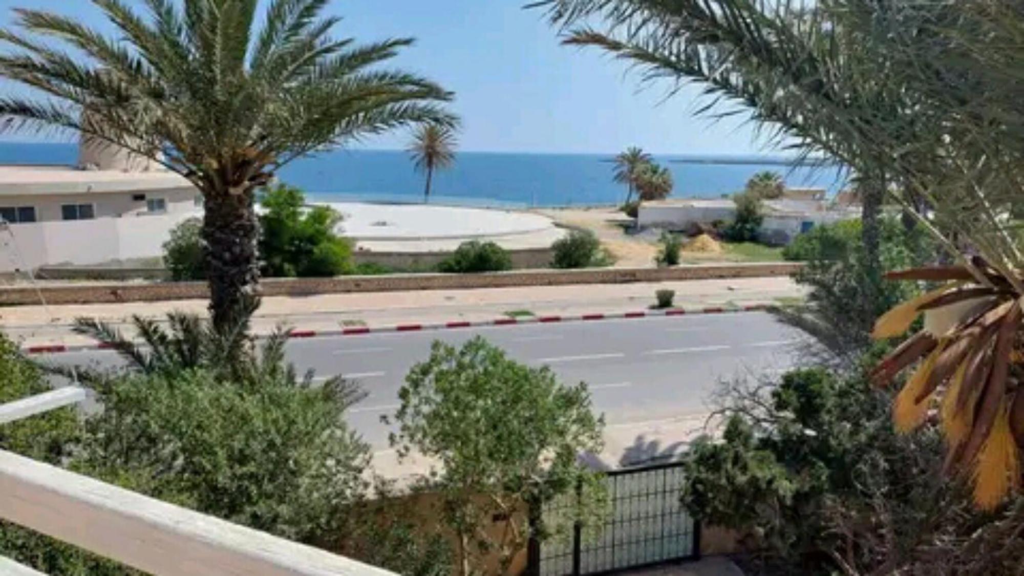 Duplex Pied Dans L'Eau Avec Magnifique Vue Sur Mer Monastir Buitenkant foto